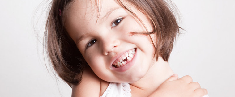 کج درامدن دندان کودکان